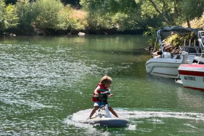 Baptême enfant en Jet Ski électrique - Exploregion