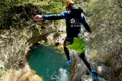 Canyoning niveau 2 - Gorges du loup - Exploregion