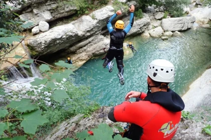 Canyoning niveau 2 - Gours du Ray - Exploregion