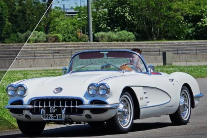 CORVETTE C1 - 1960 - Exploregion