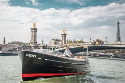 Croisière privée & Champagne, Musée du Louvre (1h30) - Exploregion