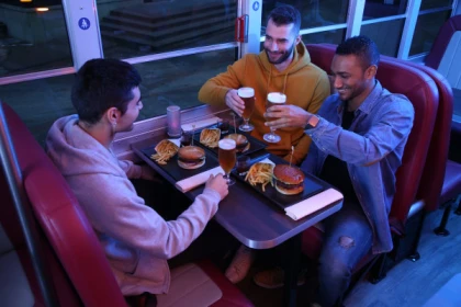 Saveurs USA à bord du Dinner Hopping Bus - Exploregion