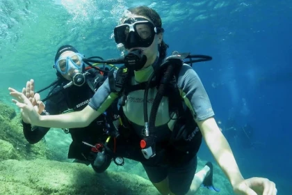Baptême de plongée à Calvi - Exploregion