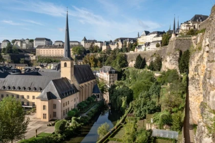 Luxembourg City Tour Bus - Exploregion