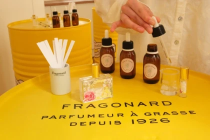 Mini Perfume Workshop - PARIS - ONLY in ENGLISH - Exploregion
