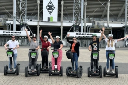 Mönchengladbach: Borussia-Tour + Stadionführung (210min) - Exploregion