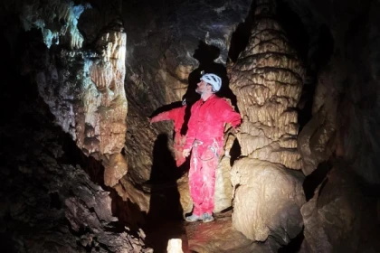 Spéléologie - Grotte de la Mescla - Exploregion
