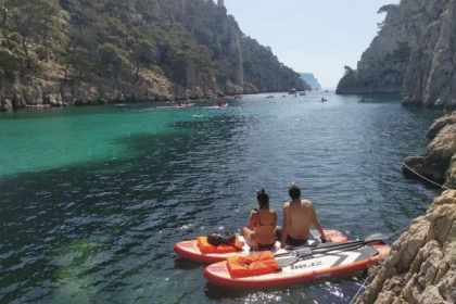 Stand Up Paddle Calanques Cassis : Port-Miou, Port-Pin, En-Vau - Exploregion