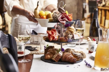 Visite de cave - avec ou sans brunch de Pâques" - Exploregion