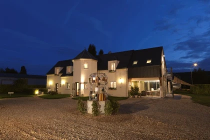 Visite de caves commentée suivie d'une dégustation - Exploregion