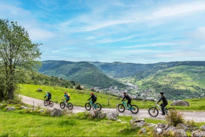 BALADE EN VTT ELECTRIQUE (Durée : 2h30) - Exploregion