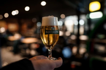 Cours de débit à la Brasserie Nationale - Exploregion