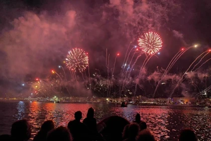 Excursion feux d'artifice en catamaran - Exploregion