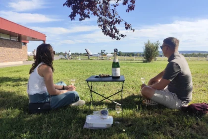 Survol du vignoble Club Prestige balade dégustation 8h00 - Exploregion