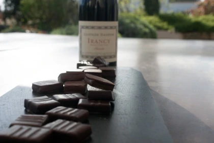 Dégustation accords vins et chocolats à Chablis. - Exploregion