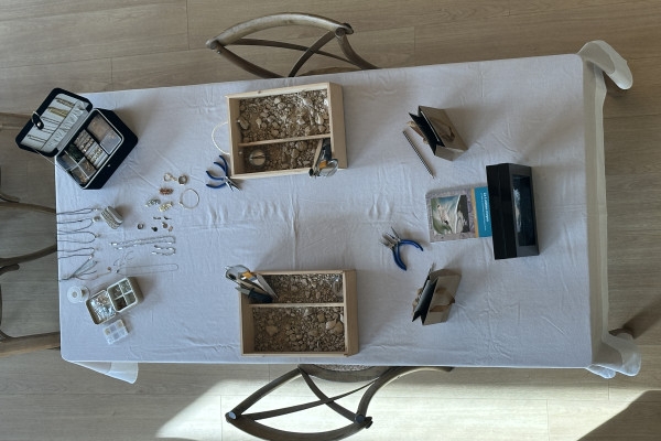 Atelier bijou champenois avec dégustation au Domaine des 3 Sources - Exploregion