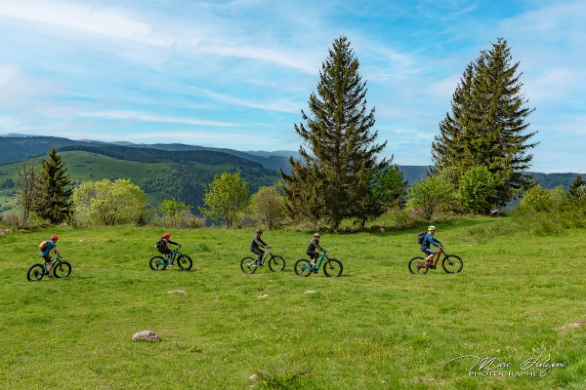 BALADE EN VTT ELECTRIQUE (Durée : 2h30) - Exploregion