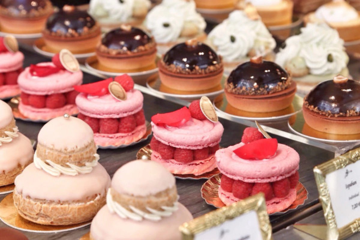 Balade guidée gourmande Paris - Les meilleurs Chocolatiers et Pâtissiers - Exploregion