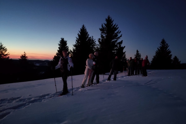 Balade nocturne en raquettes - Exploregion