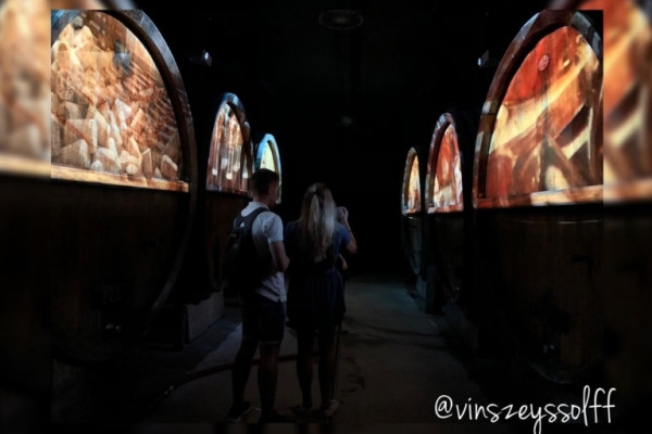 Visite de cave - avec ou sans brunch de Pâques" - Exploregion