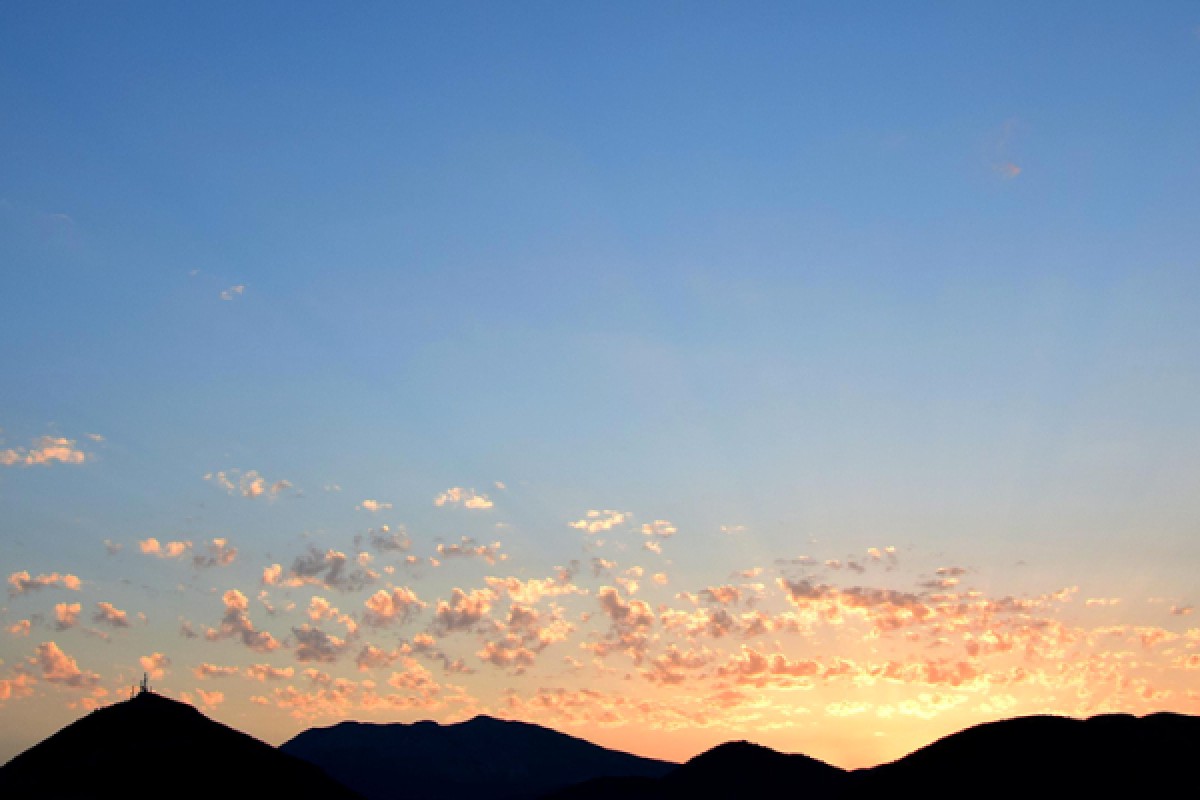 Coucher du soleil en raquettes à neige  - Exploregion