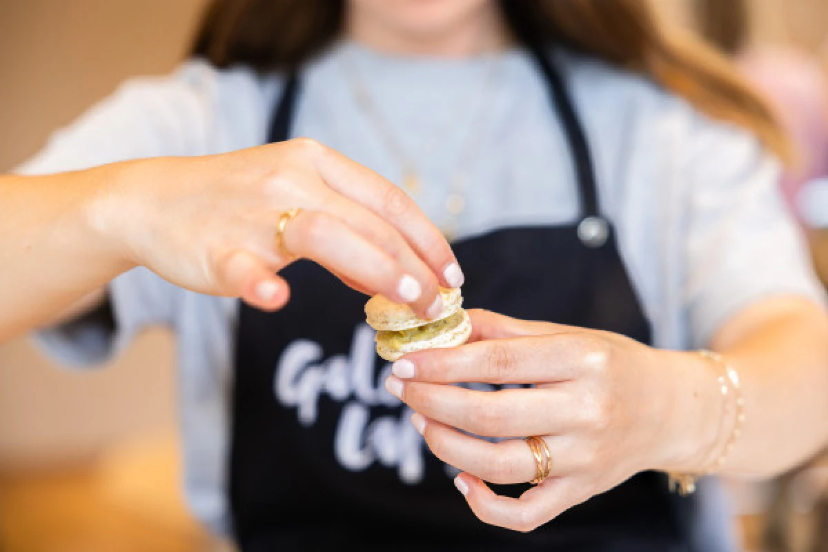 Cours de Macarons aux Galeries Lafayette - Exploregion
