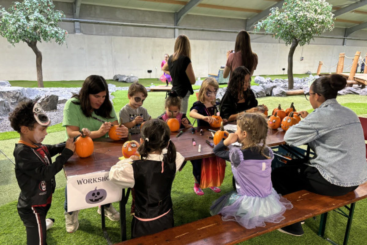 Fête costumée Halloween - Exploregion