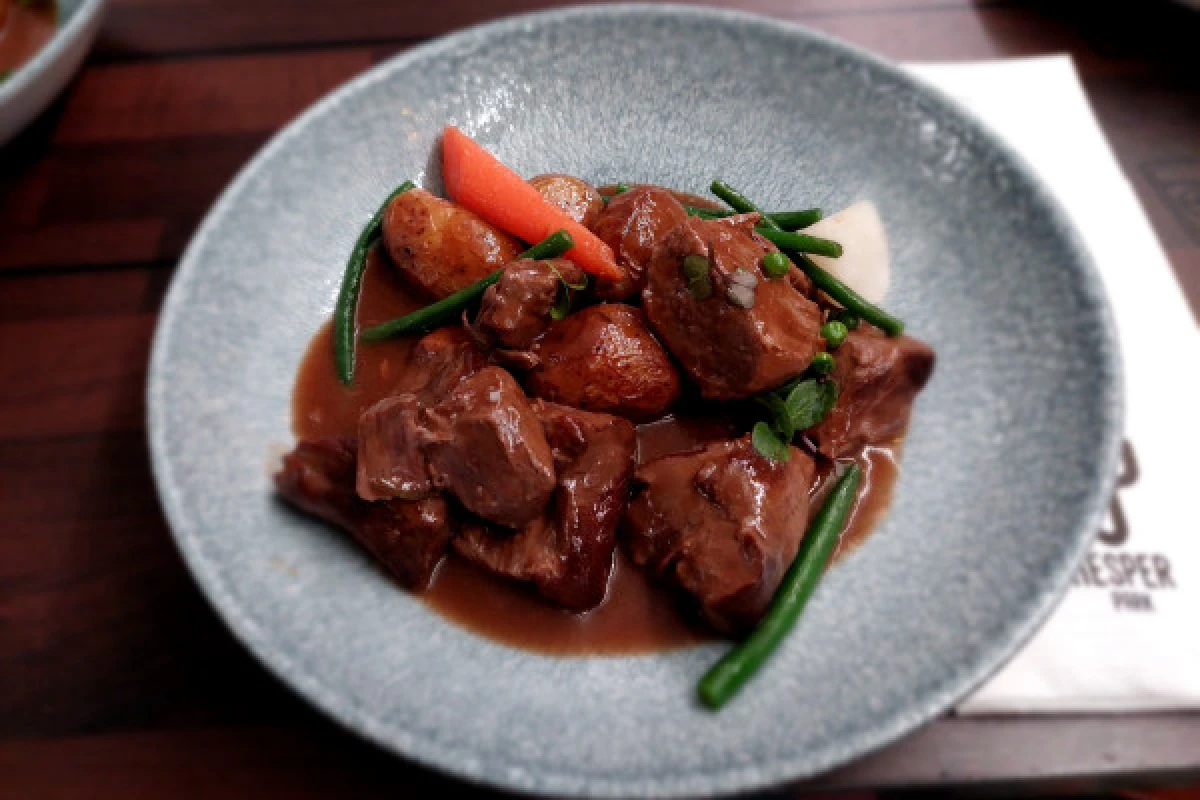 Gourmet Tour: une expérience unique dans un bus américain - Exploregion