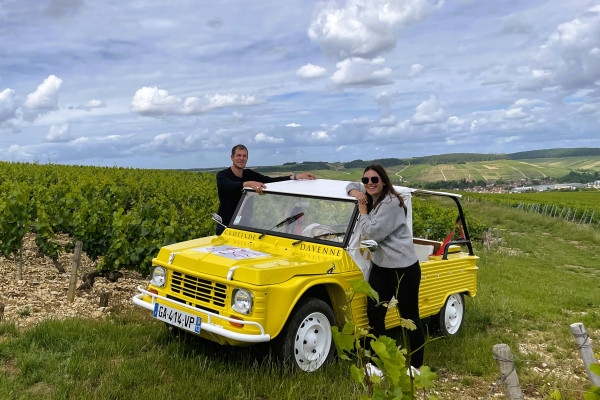 Balade des Grands Crus en e-Mehari et dégustation de Chablis - Exploregion