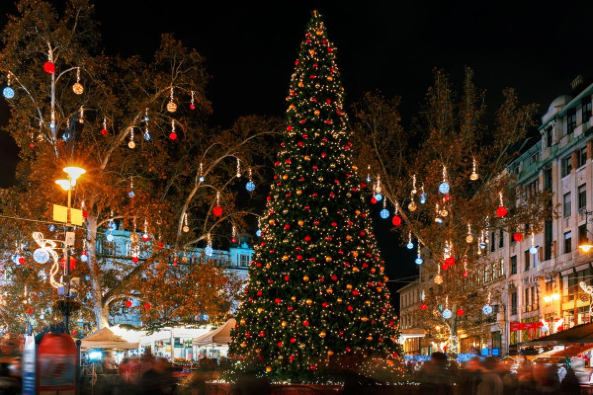Jeu de piste insolite sur le marché de Noël (Budapest) - Exploregion