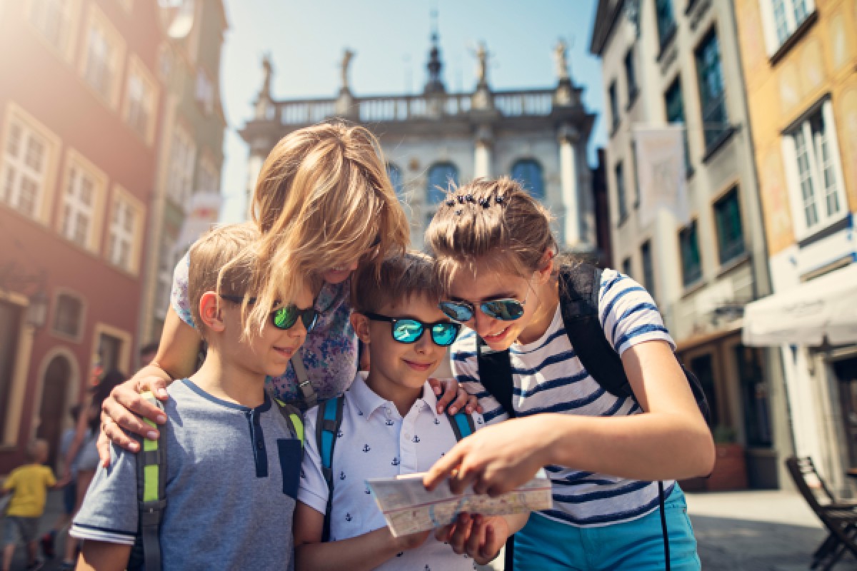 MISSION ANNIVERSAIRE BIRTHDAY RENNES - Exploregion