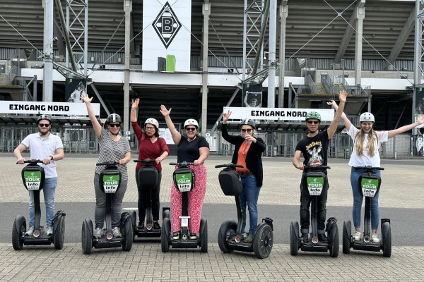 Mönchengladbach: Borussia-Tour + Stadionführung (210min) - Exploregion