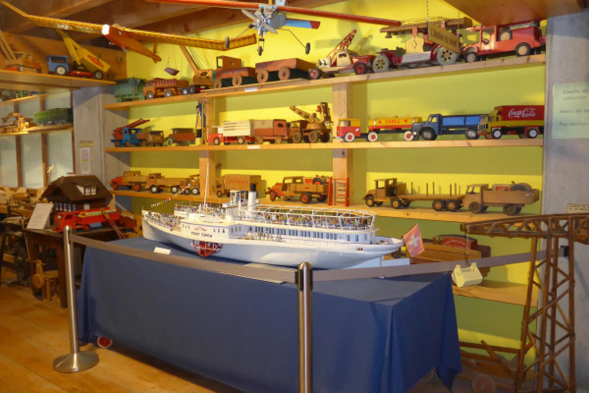 Musée des métiers du bois : Visite en famille - Exploregion Musée des métiers du bois : Visite en famille - Exploregion