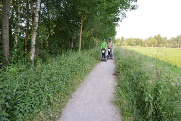 Neuss: Schloss Dyck-Tour (max. 120 Min) - Exploregion