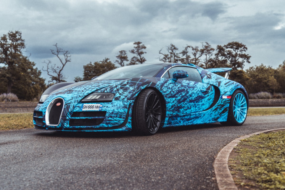 Package Bugatti Type 35 + Bugatti VEYRON - Exploregion