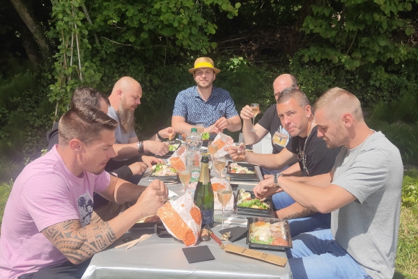 Pique-nique Dégustation dans le vignoble de champagne - Exploregion