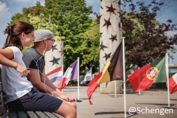 Privatisation River & Wine Day Tour (4 ou 8 hrs) - Exploregion