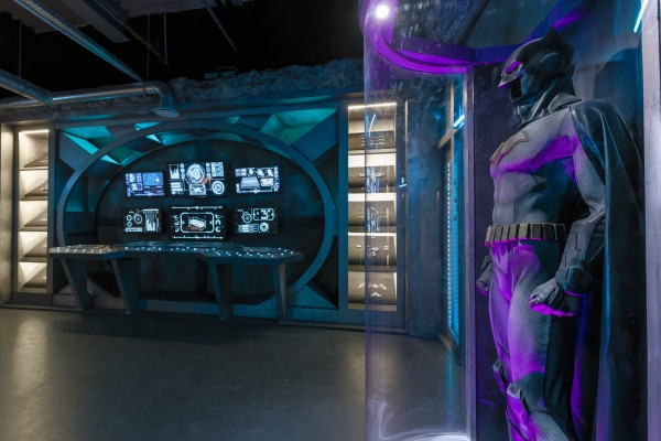 The Batcave: Secret Missions chez Batman Escape Paris - Exploregion