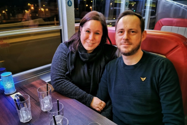 Tour italien gastronomique dans un bus américain - Exploregion Tour italien gastronomique dans un bus américain - Exploregion