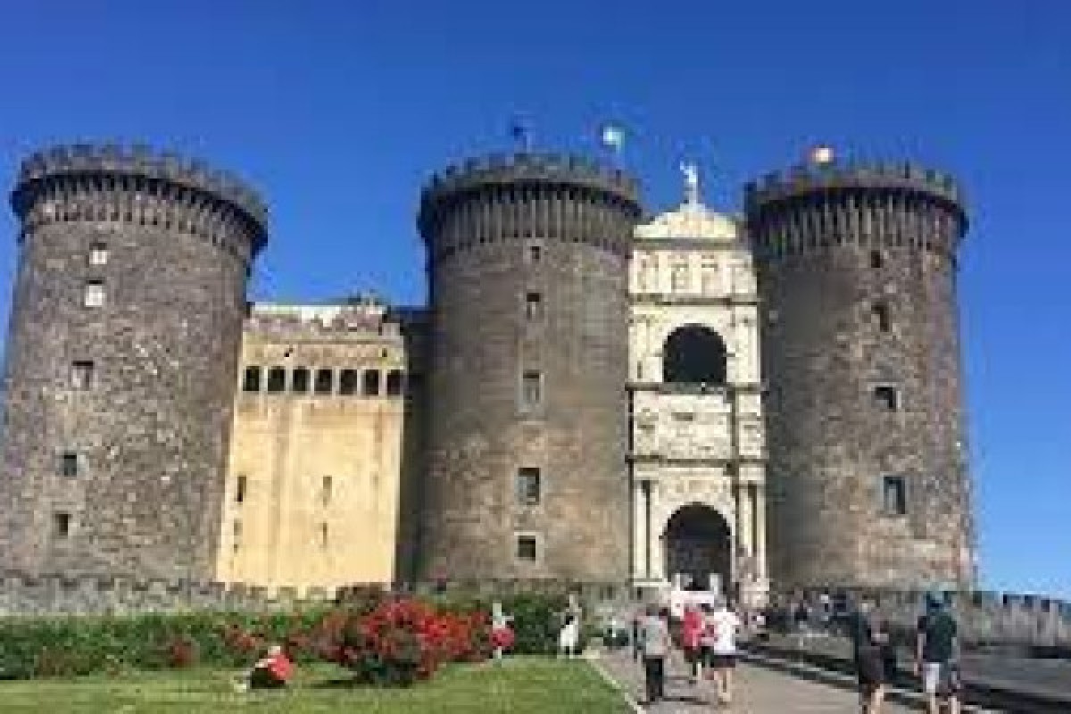 Tour Naples, Pompeii, Sorrento from Naples - Group Tour - Exploregion