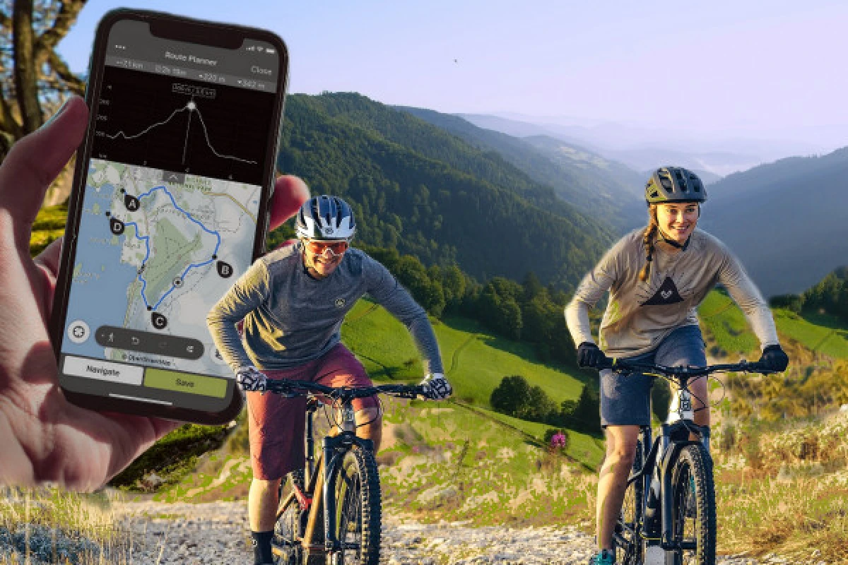 VÉLO: Balade panoramique en VTT ÉLECTRIQUE - 1/2 journée - Exploregion