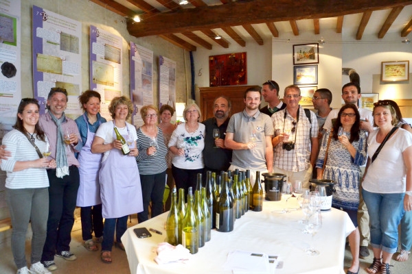 Visite et dégustation Chablis au Domaine Clotilde Davenne en français - Exploregion