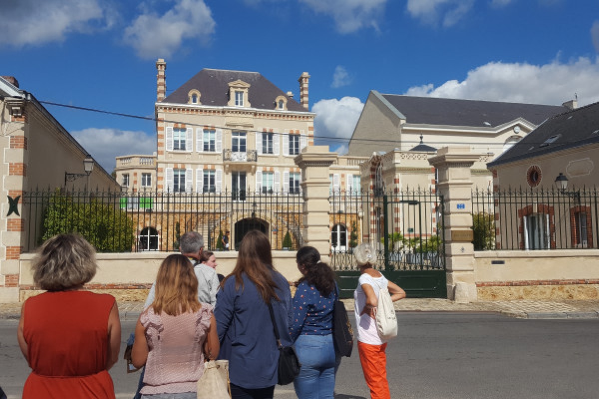 Visite guidée d'Aÿ-Champagne "Petite cité de caractère" - Exploregion